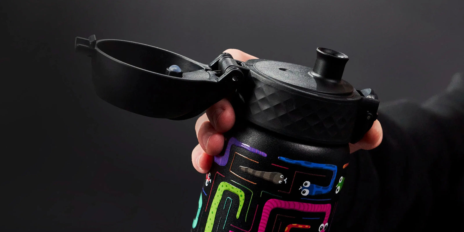 The-Secret-to-the-ION8-Anti-Drop-and-Easy-Grasp-Design ION8