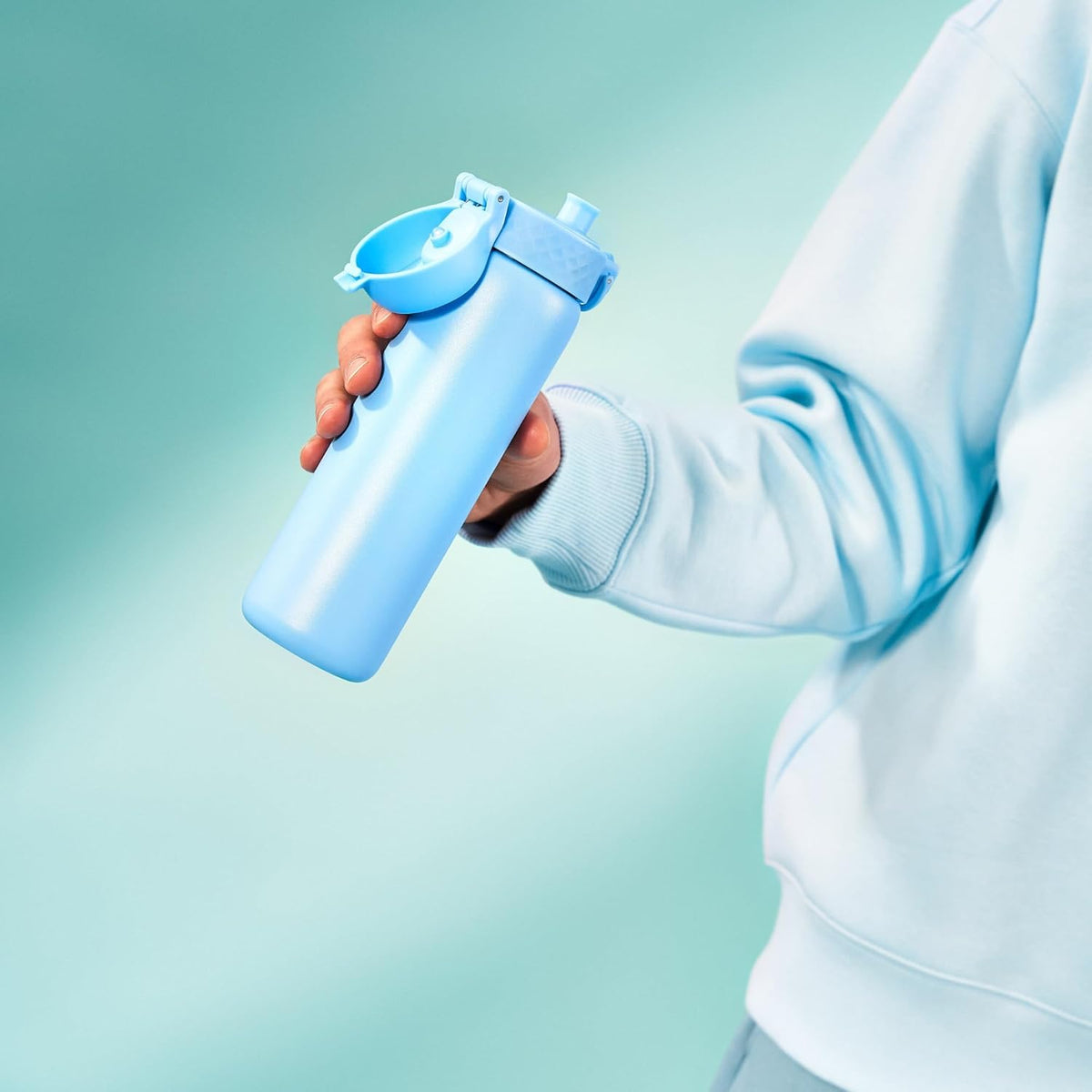 Leak Proof Slim Water Bottle, Lightweight Stainless Steel 20oz- Alaska Blue